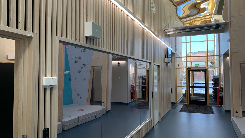 Bild på Brantingsskolans nya idrottshall