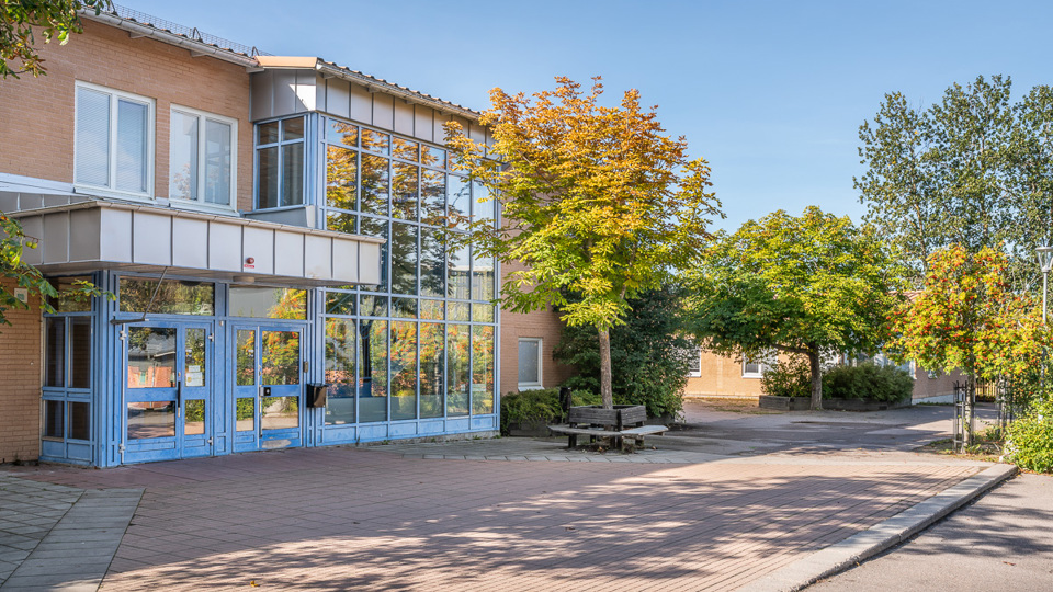 Bild på Ärentuna Skola Entree