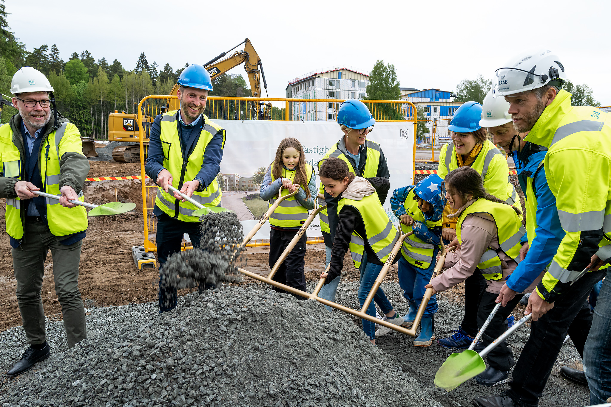 Spadtag av nya Rosendalskola.
